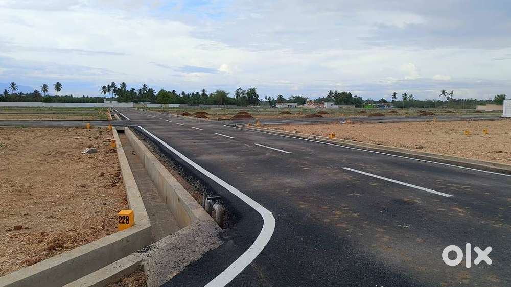 1CENT PLOTS FOR SALE NEAR  KARIYAMPALAYAM  PIRIVU