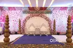 Female receptionist for Banquet office