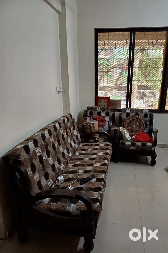 2BHK Flat on Rent in Goregaon West