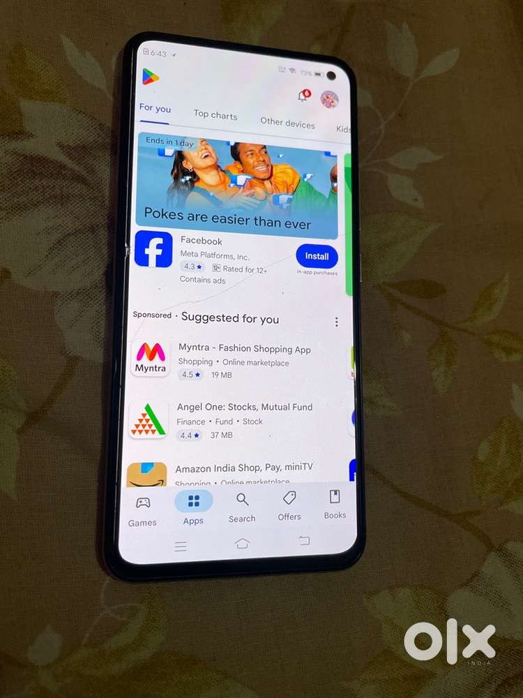 Vivo        V17