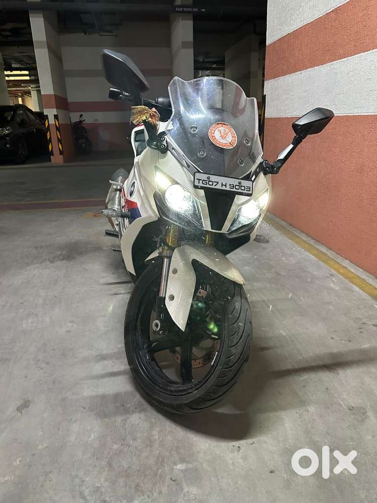 BMW 310 R immaculate