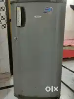 Single door old fridge 183L