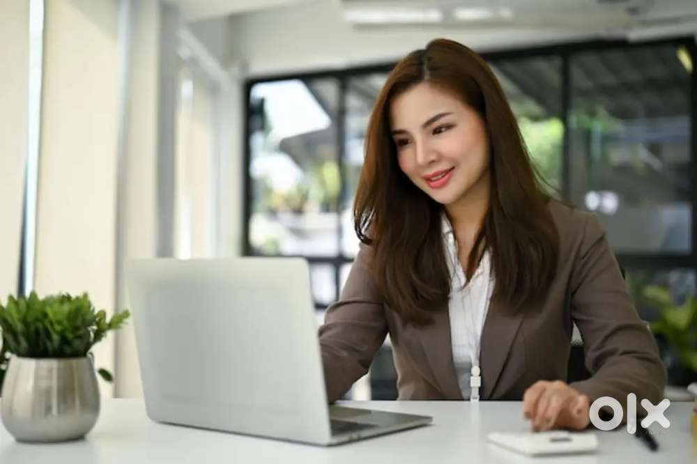 Lady Accountant Near Tripunithura