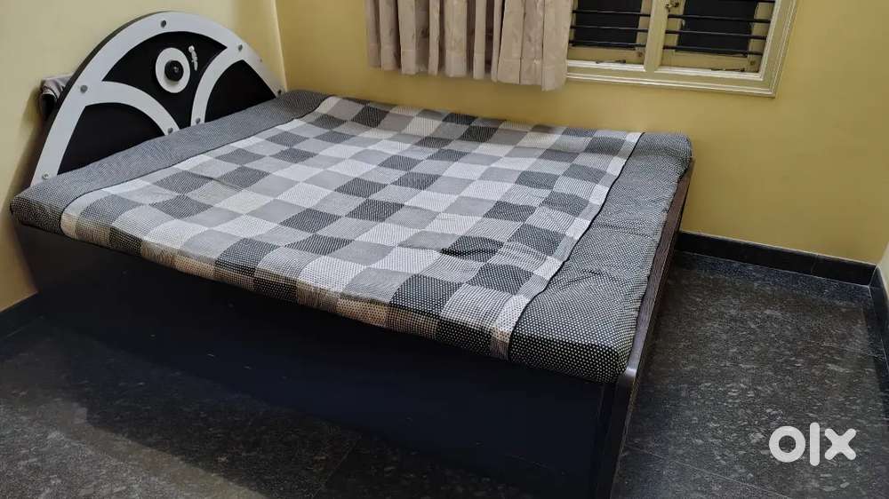 Queen Size Wooden bed with storage