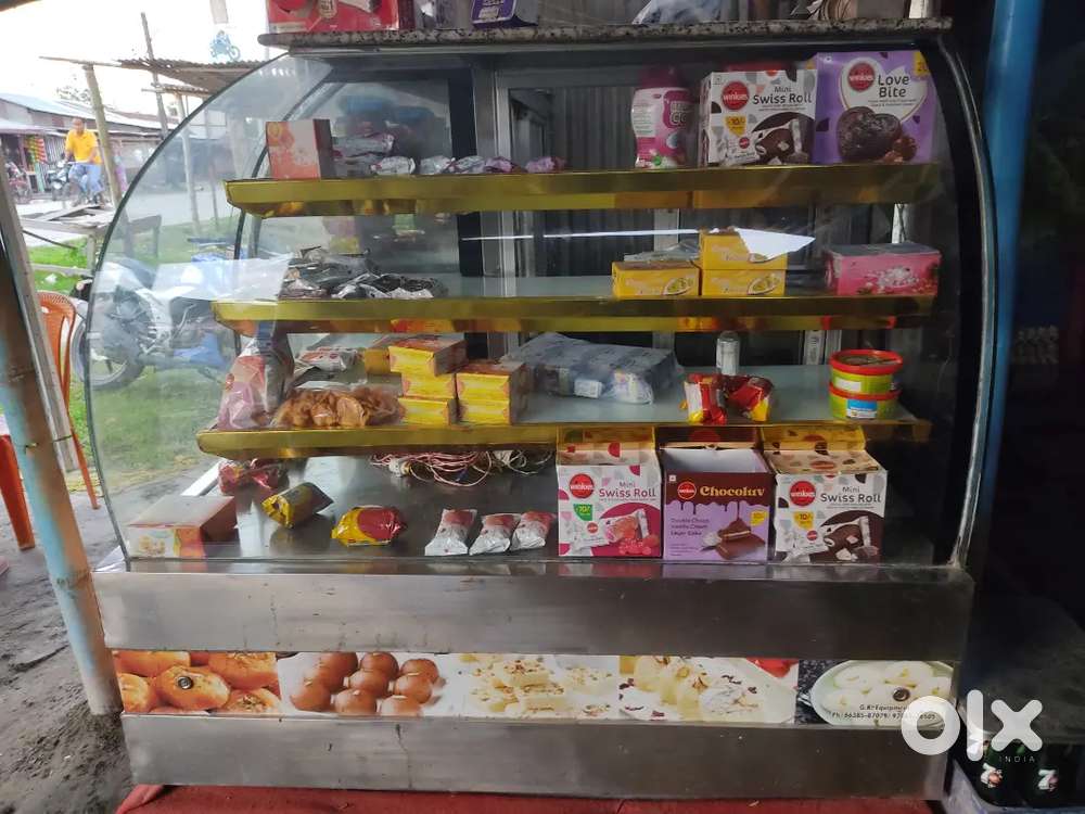 Sweet shop 2 Ac counter and fridge