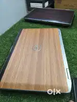 Used laptops store at Dainik jagran chauraha hazratganj