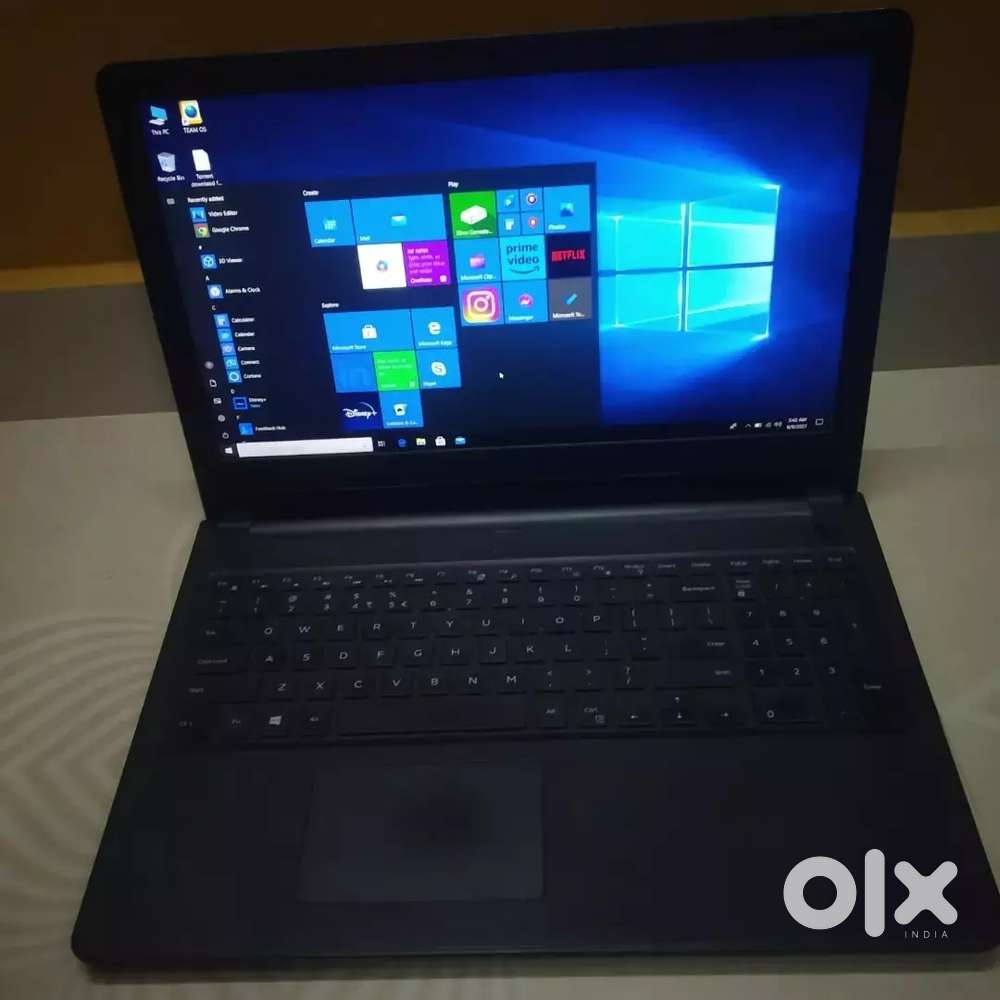 Lenovo i3 5th gen 8gb Ram 1000gb storage with  graphics card good