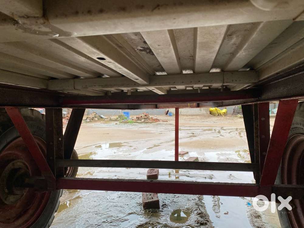 Chooti trolley vdia loha lgeya Mahindra di body