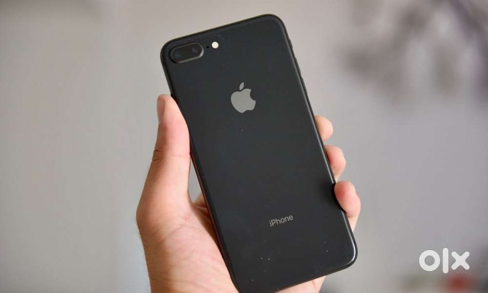 Iphone 8 Plus not working only For parts