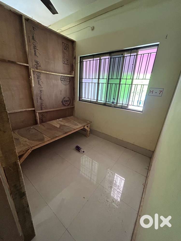 Single Room For Boy’s