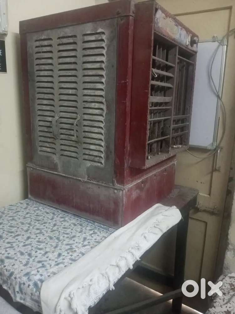 Table + Cooler combo sale in best price