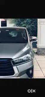 Toyota Innova Crysta 2022 Diesel 30000 Km Driven
