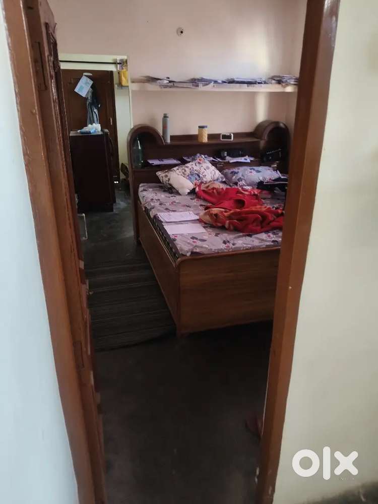 Independent room man /women/students