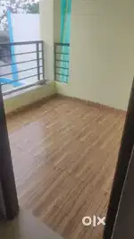 60lac_ 3bhk covered campus flat near bengali square indore read ad