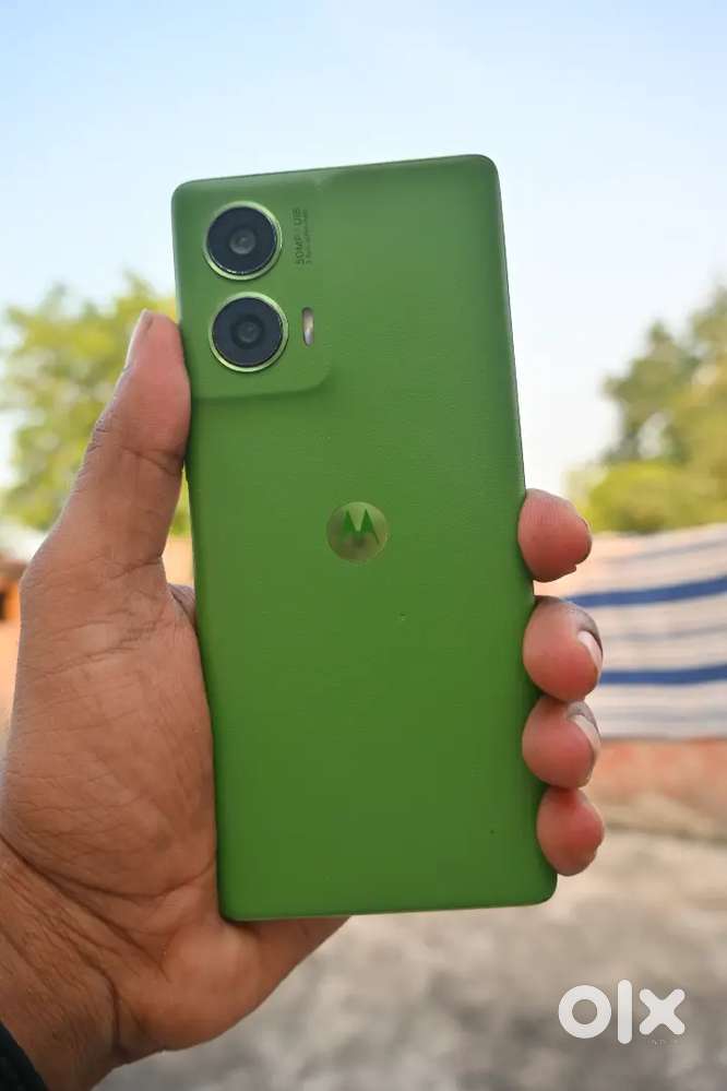 Price fix haiMotorola edge 50 fusion  charge & box hai