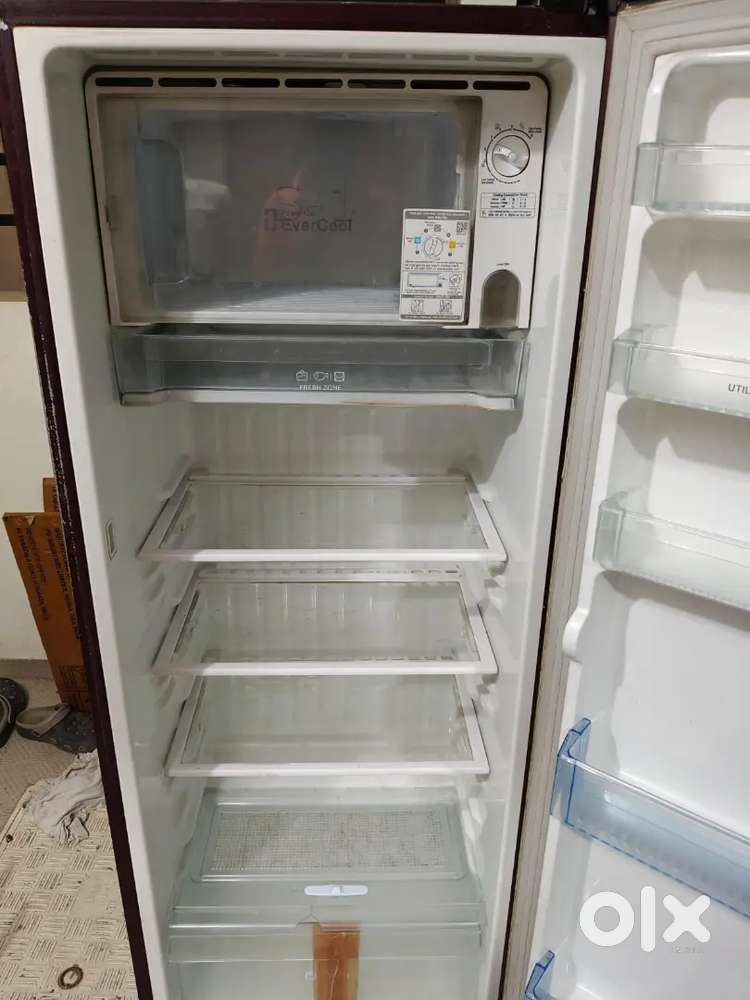 LG 277L  fridge