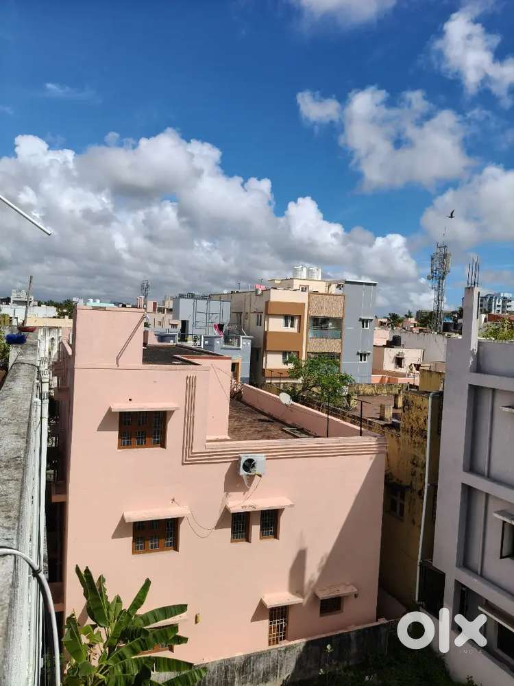 6 BHK INDIVIDUAL HOUSE SALE VELACHERY GRT OPP