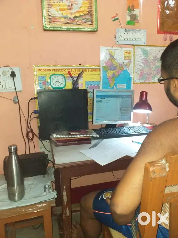 Computer desktop  with computer table