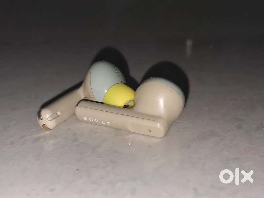 Boult ear buds