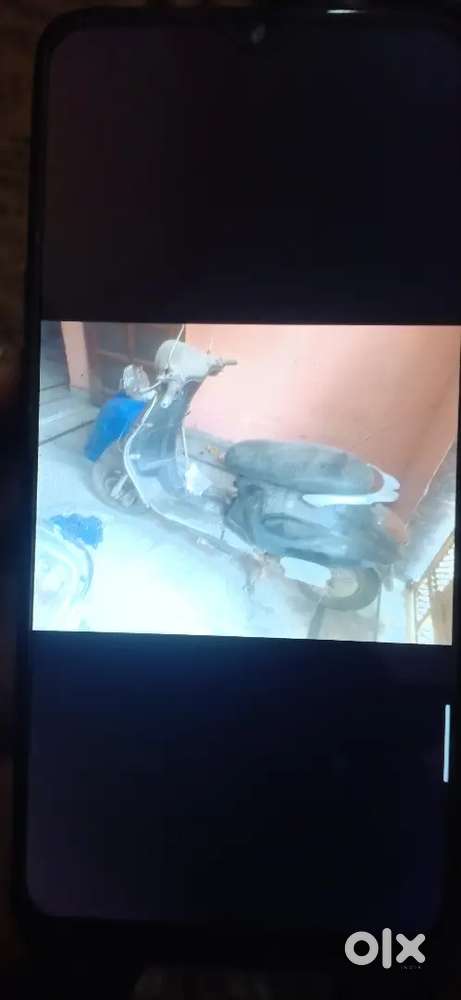Electric scooter