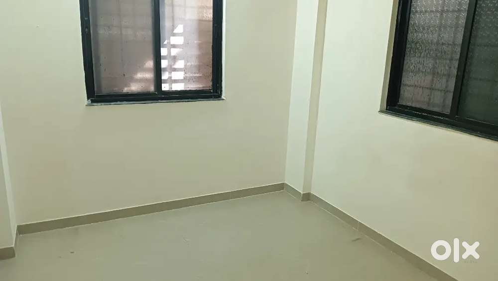 1RK for rent avaliable on B T kawade rd ghorpadi