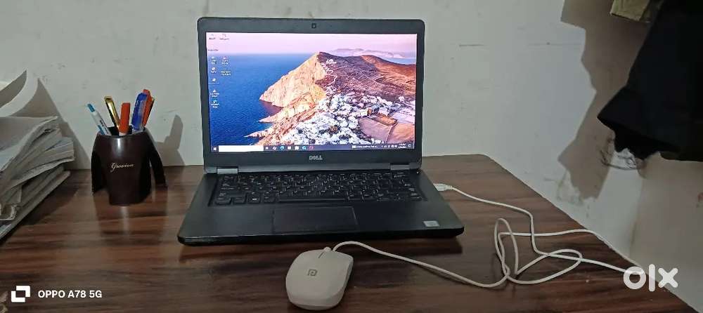 Dell company ka laptop hai well maintained hai and 7th janeration