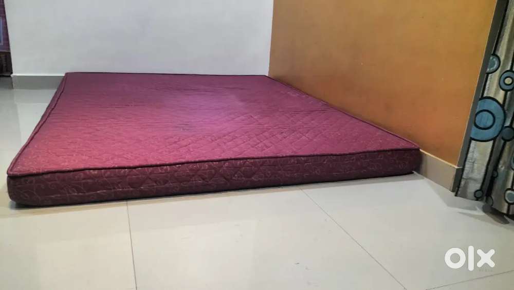 Bonded Foam Mattress Queen Size