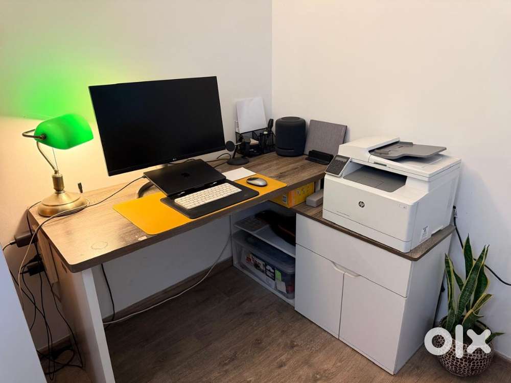 Executive Desk in Grey Oak & White Finish (from Pepperfry) - For SALE