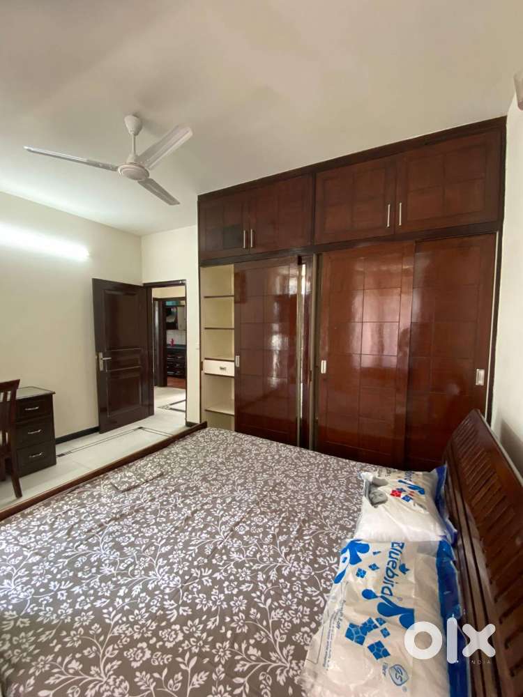 Sec,35 2bhk/1bath 2nd floor  35,000