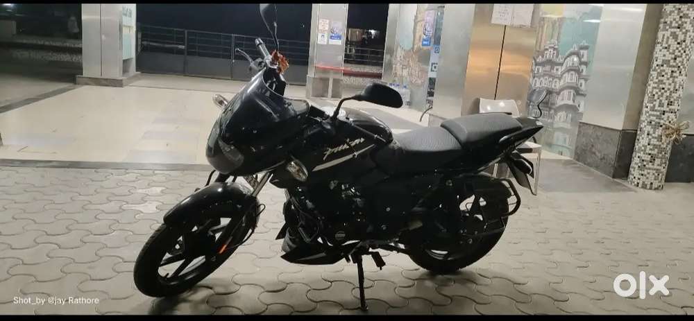 PULSAR 125 DISC L2 BS6 model 2021