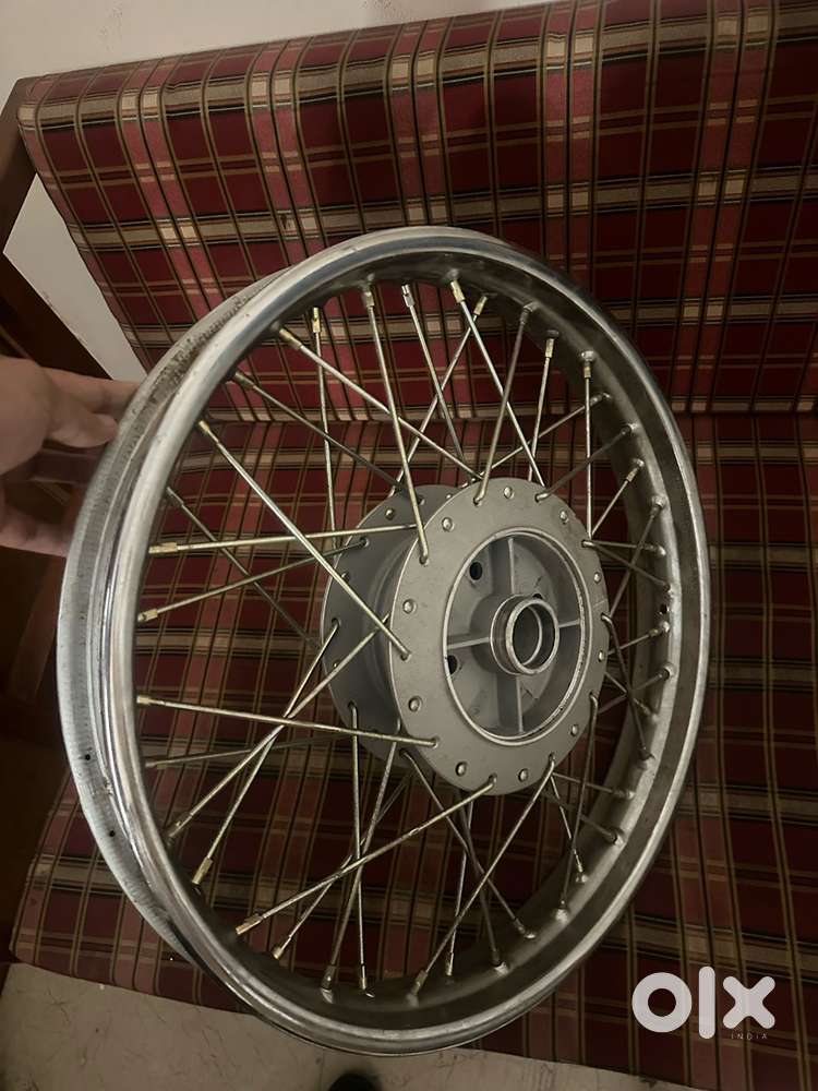 Alloy wheel