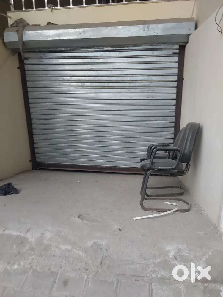 Basement for rent at sec70