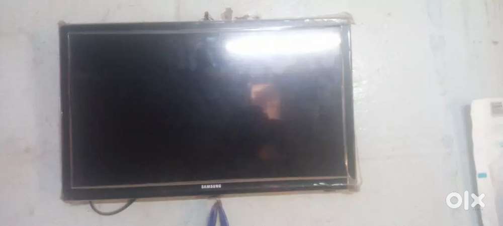 Samsung LCD tv 24 inch