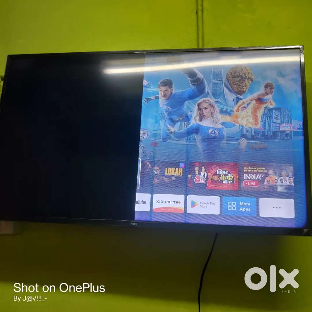 Redmi 43 inch 4k Tv. Display line issue
