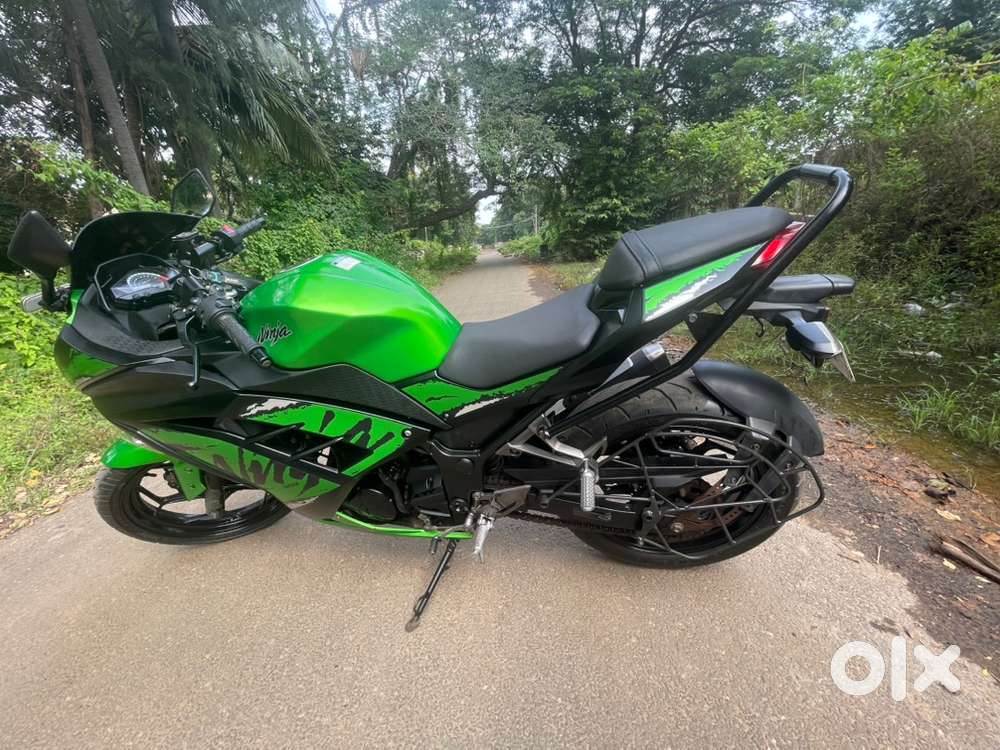 Well Maintained Ninja 300 from Decemebr 2019 year.