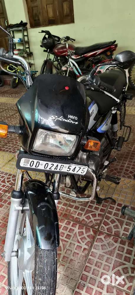 Hero Splendor+ Having Excellent condition,Running 75000km