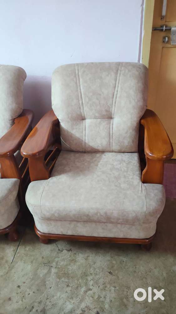 Sofa with solid wood frame 3+1