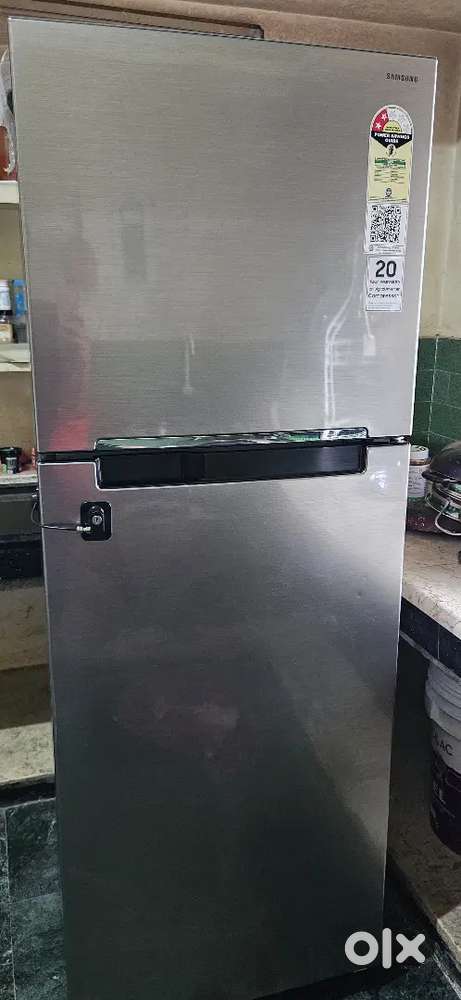 Samsung double door refrigerator 1 year old