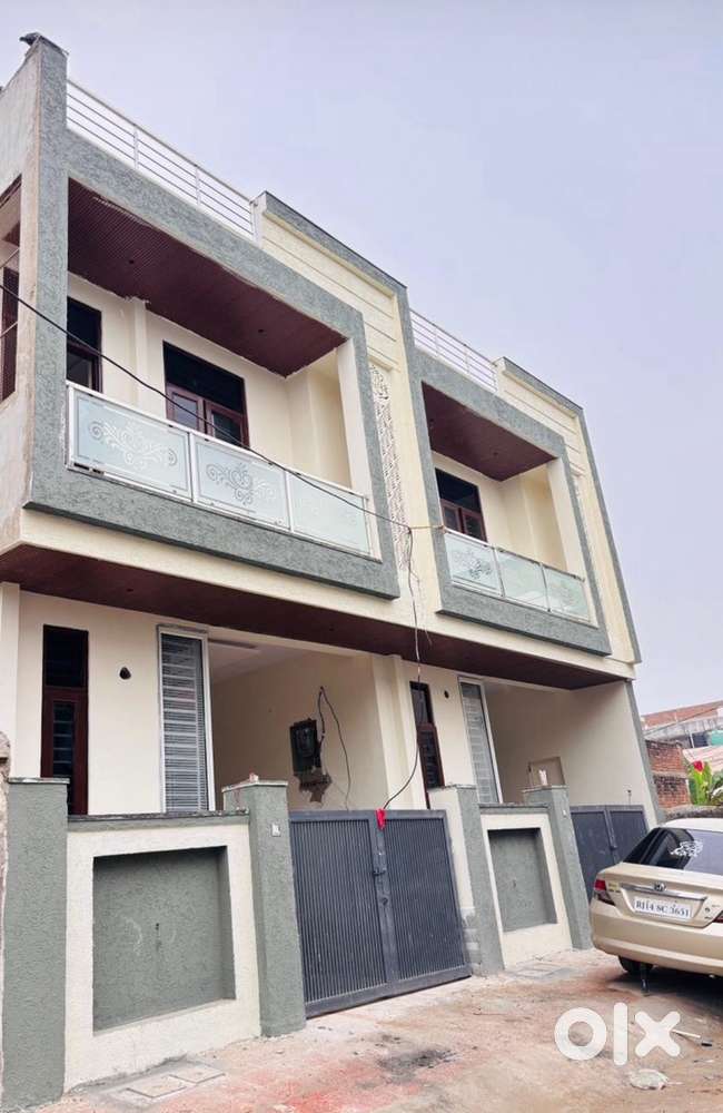 3 BHK villa for sale Benar road Near nadi ke fatak