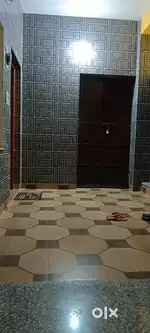 For rent : Clean, Secure and family Friendly house