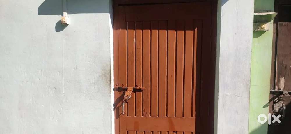 3 room house available for rent in 2nd link road