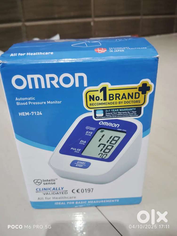 omron  Blood Pressure monitor HEM-7124