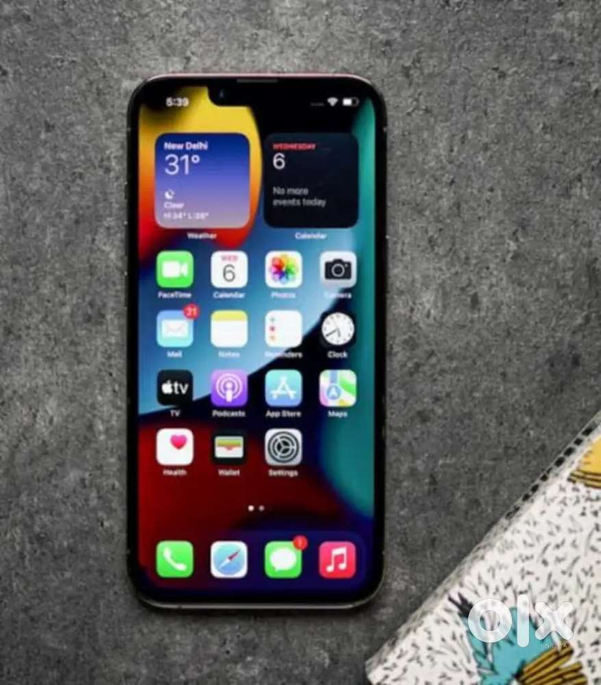 Selling my 6 months old iphone 13 pro need urgent money