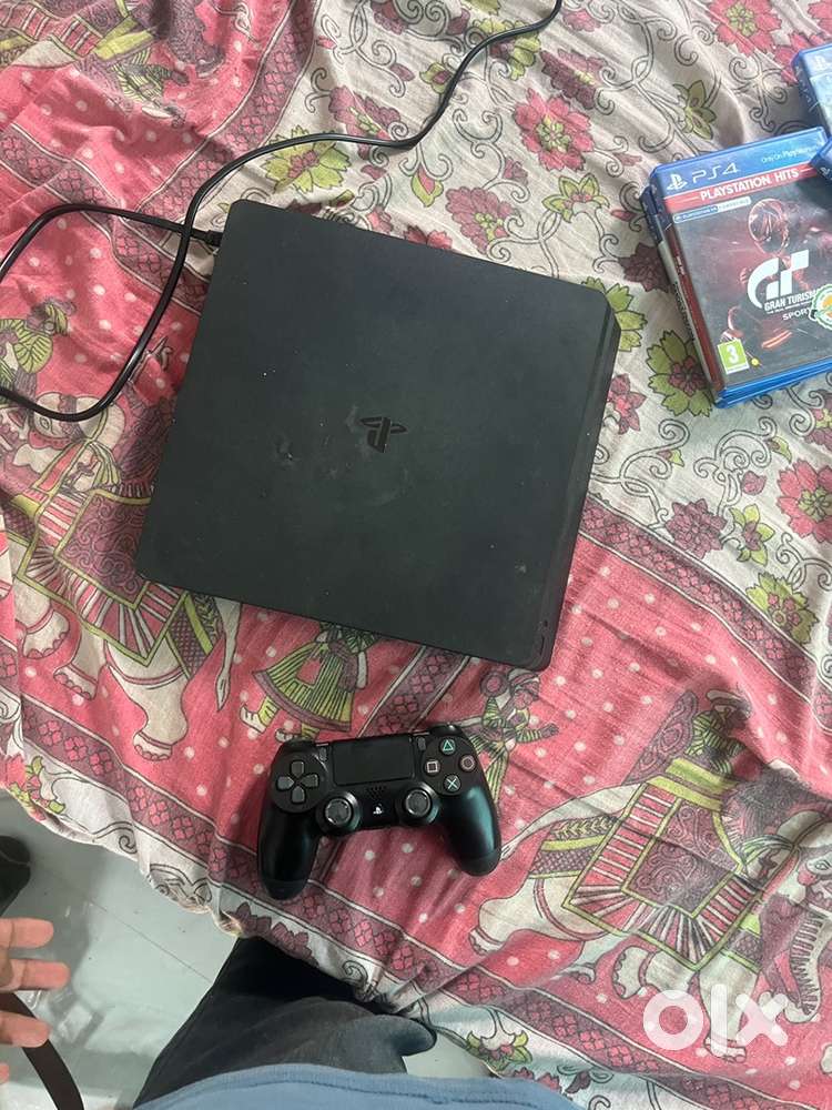 Ps4 1tb with games