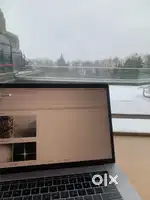 Macbook Pro 2018 with Touch Bar | 15.6inch | i7 | 16GB Ram | AMD GC