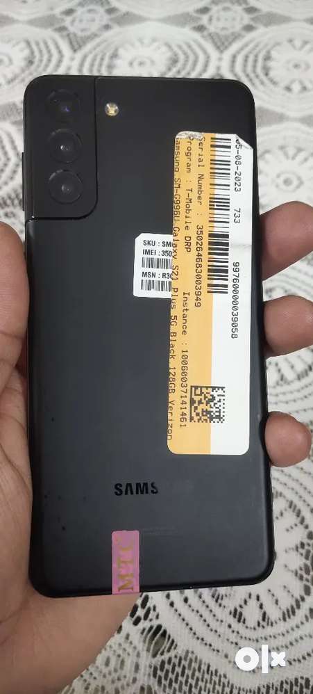 Samsung S21 plus. New pieces available hurryup