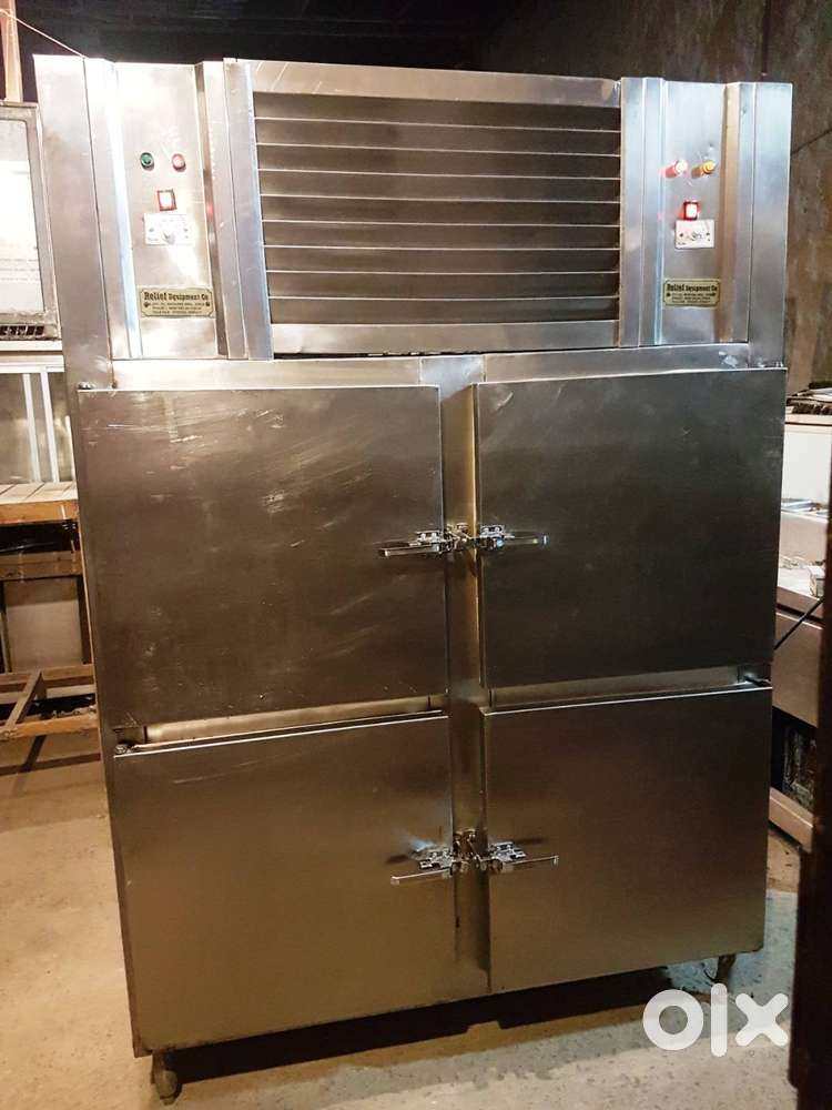 Used Stainless Steel Refrigerator Double Door Four Door in Delhi