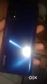 Bhai jis camere se photo li hai wo khrab hai baki phone takda hai