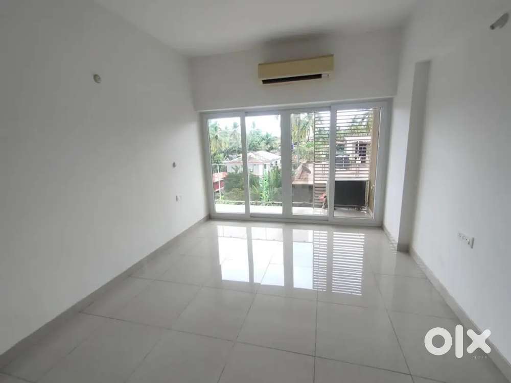 2 Bhk unfurnished unused flat for rent at Taleigao for 38 k