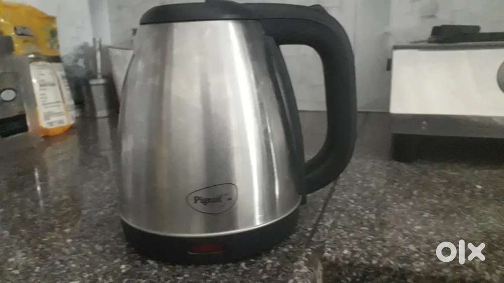 Water heating kettle